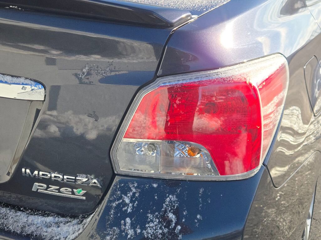 2013 SUBARU IMPREZA - Image 11