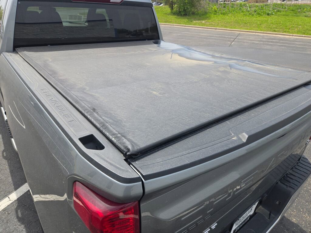 2023 Chevrolet Silverado 1500 LT - Photo 16