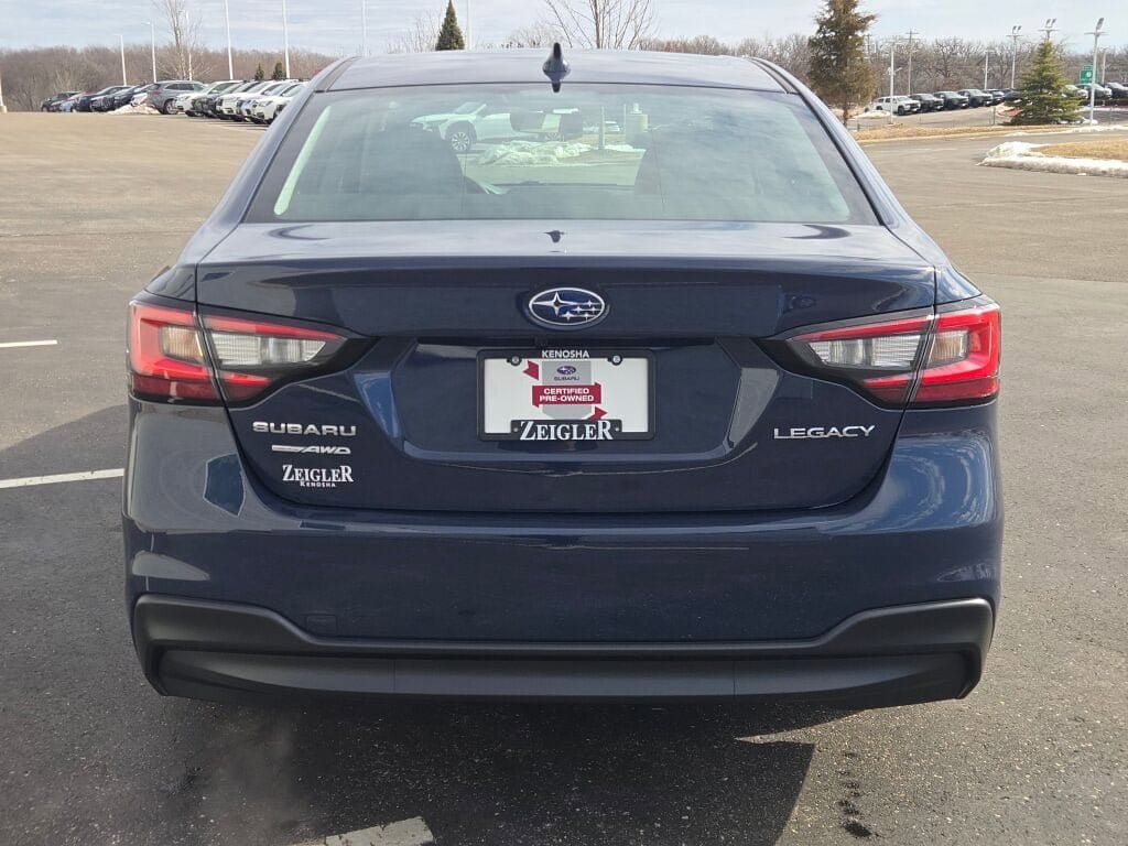 2025 SUBARU LEGACY - Image 13