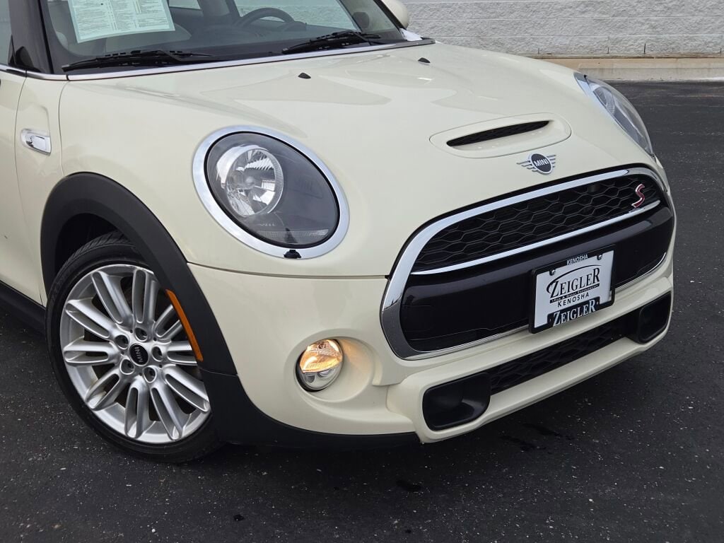 2019 MINI HARDTOP - Image 2