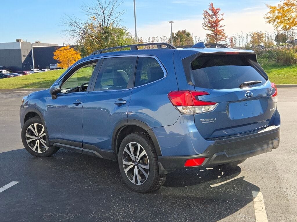 2023 SUBARU FORESTER - Image 13