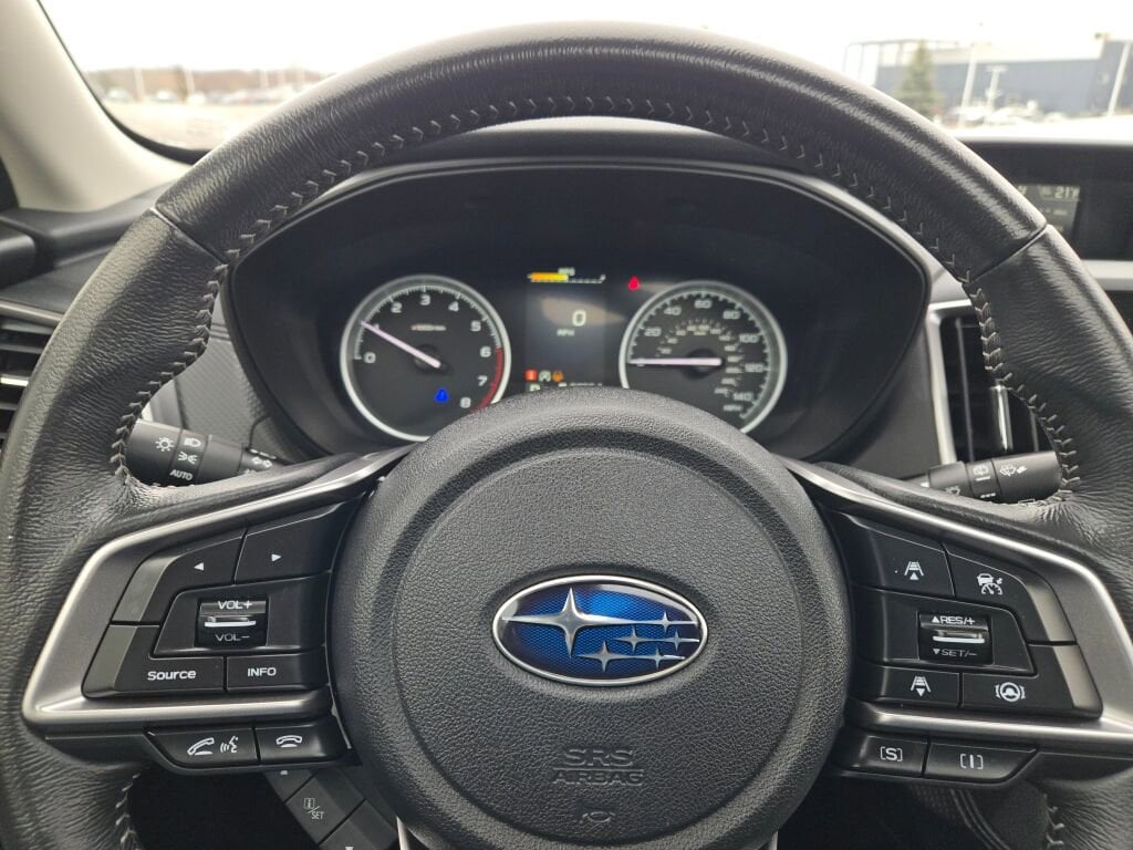 2022 SUBARU FORESTER - Image 32