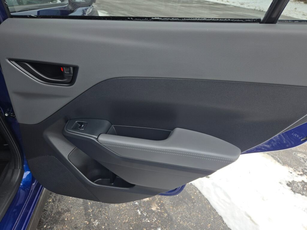 2024 SUBARU CROSSTREK - Image 8