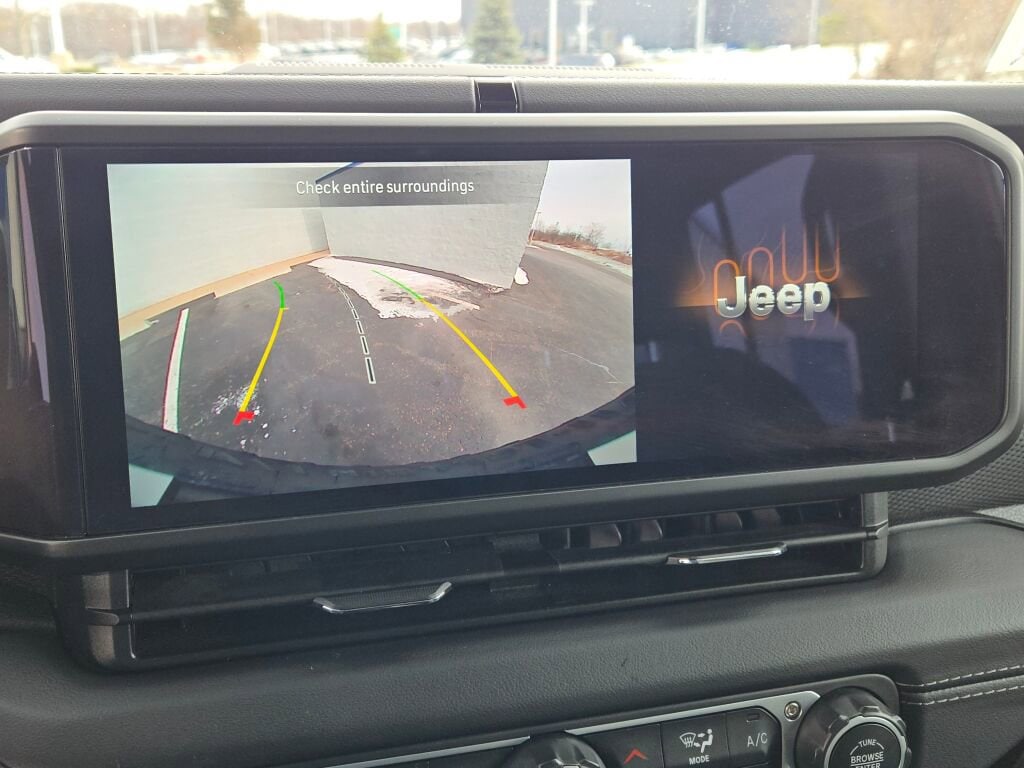 2025 JEEP WRANGLER - Image 25