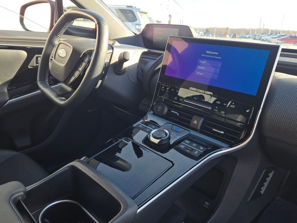 2024 SUBARU SOLTERRA - Image 7