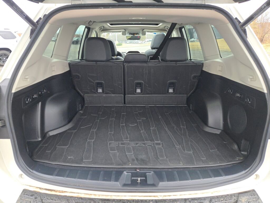 2020 SUBARU FORESTER - Image 17