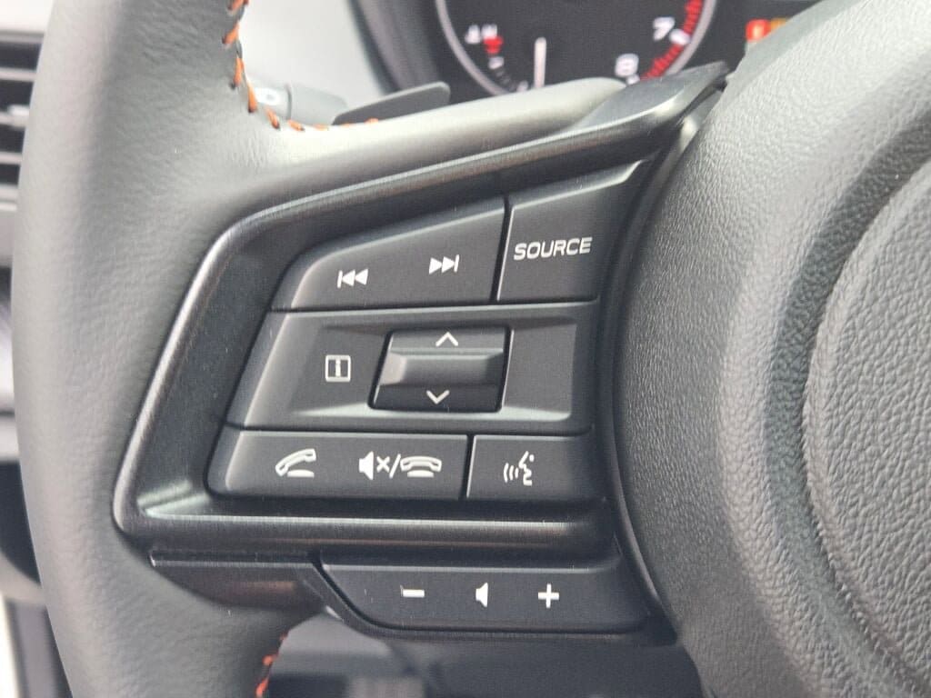 2025 SUBARU CROSSTREK - Image 25