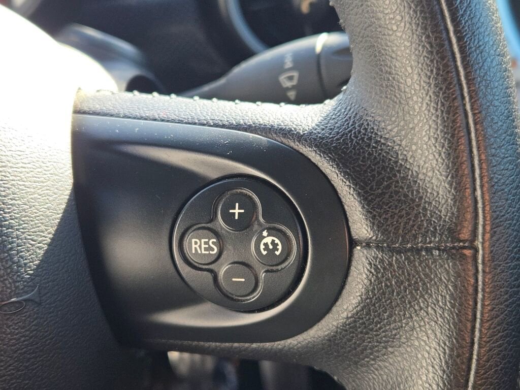 2014 MINI COOPER ROADSTER - Image 21