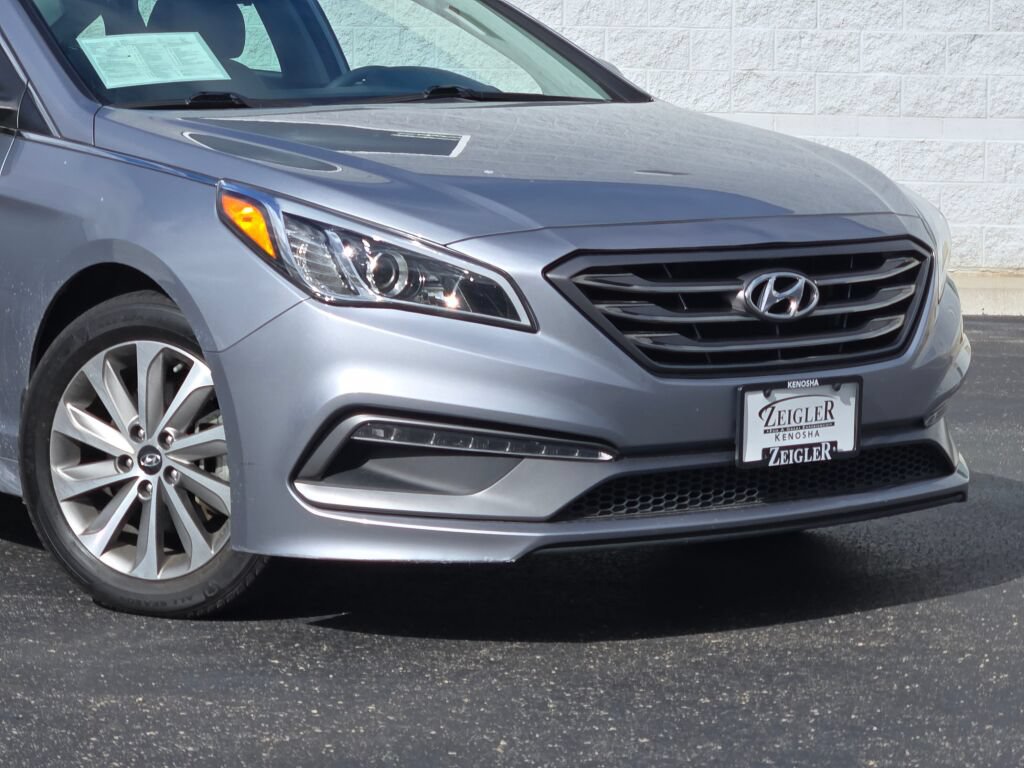 Used 2016 Hyundai Sonata Sport with VIN 5NPE34AF2GH267855 for sale in Kenosha, WI