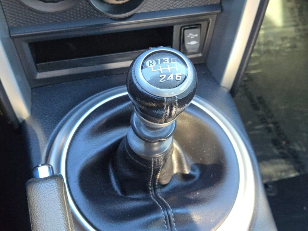 2017 TOYOTA 86 - Image 19