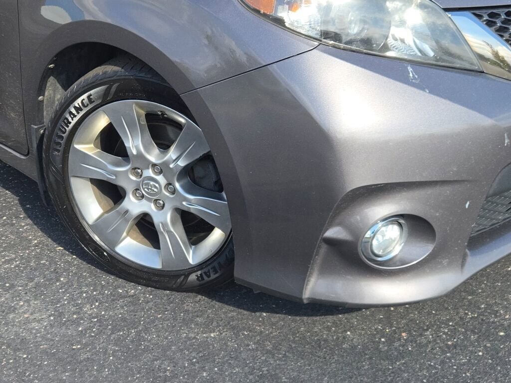 Used 2012 Toyota Sienna SE 8 Passenger Van