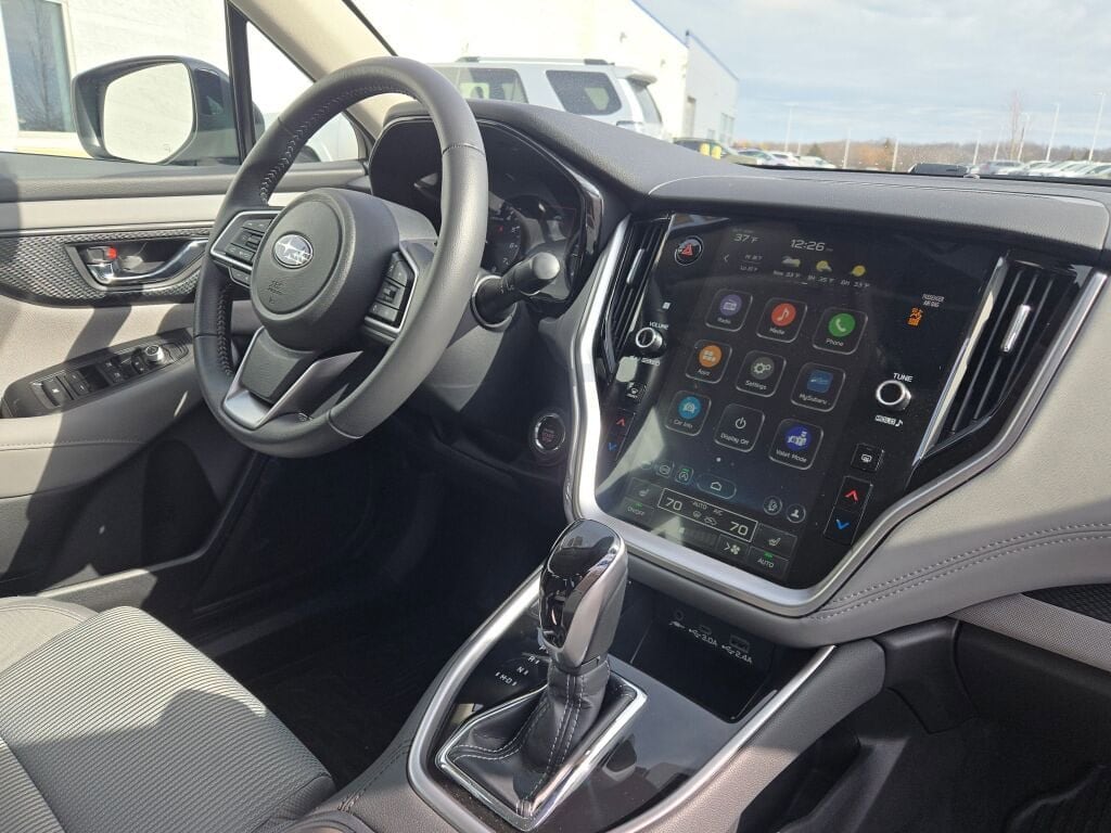 2025 SUBARU LEGACY - Image 8