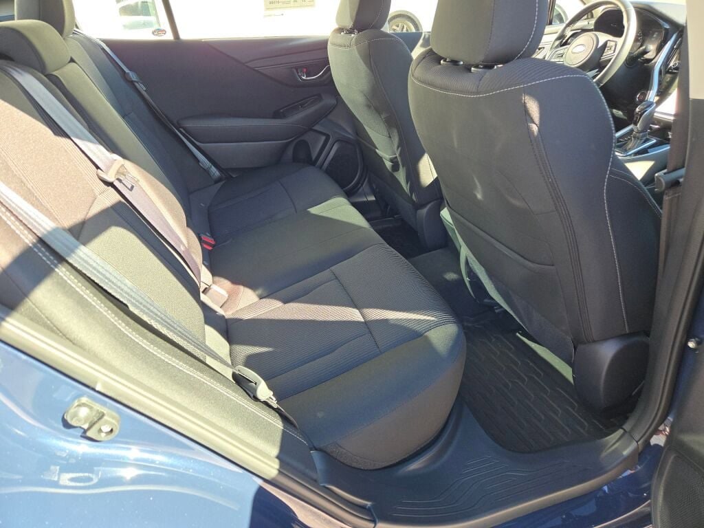 2025 SUBARU LEGACY - Image 8