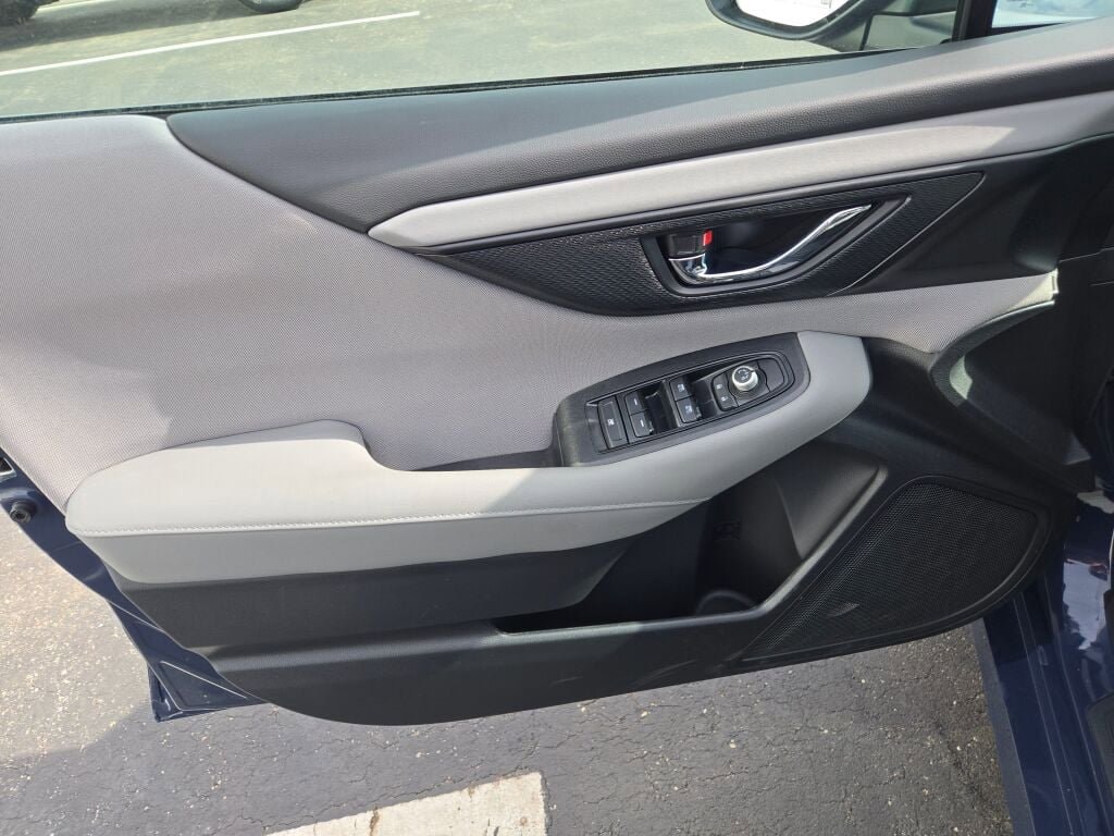 2025 SUBARU LEGACY - Image 18