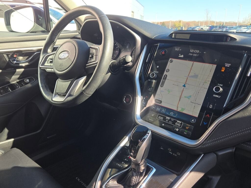 2022 SUBARU OUTBACK - Image 9