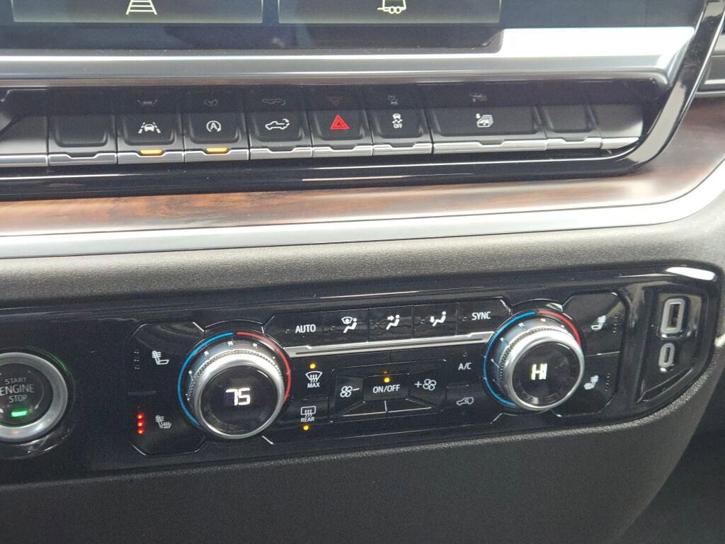 2024 GMC SIERRA - Image 26