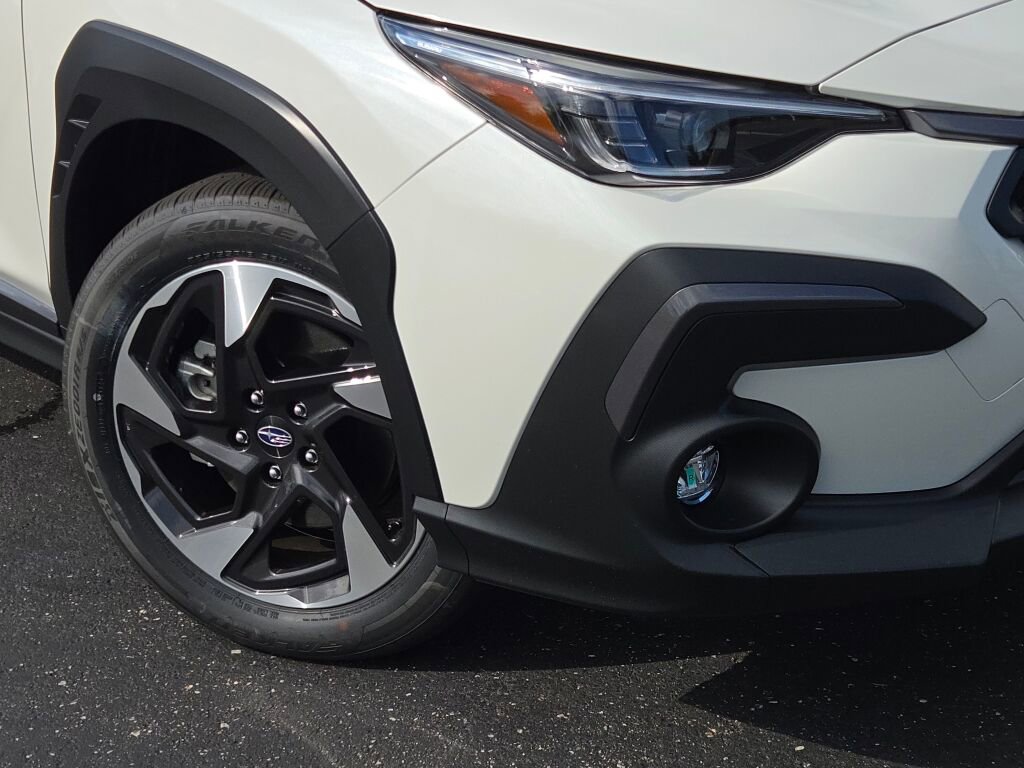 2025 Subaru Crosstrek Limited photo 3