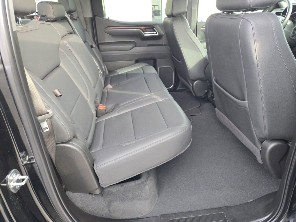 2025 GMC SIERRA - Image 9