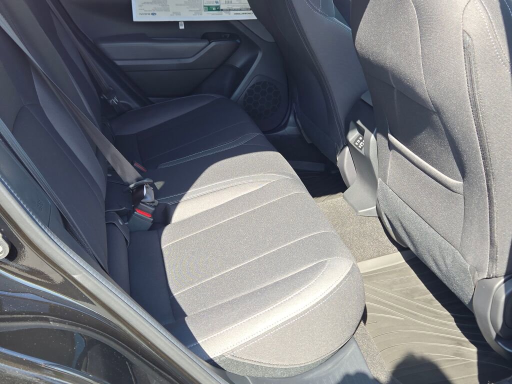 2026 Subaru Crosstrek Premium - Photo 7