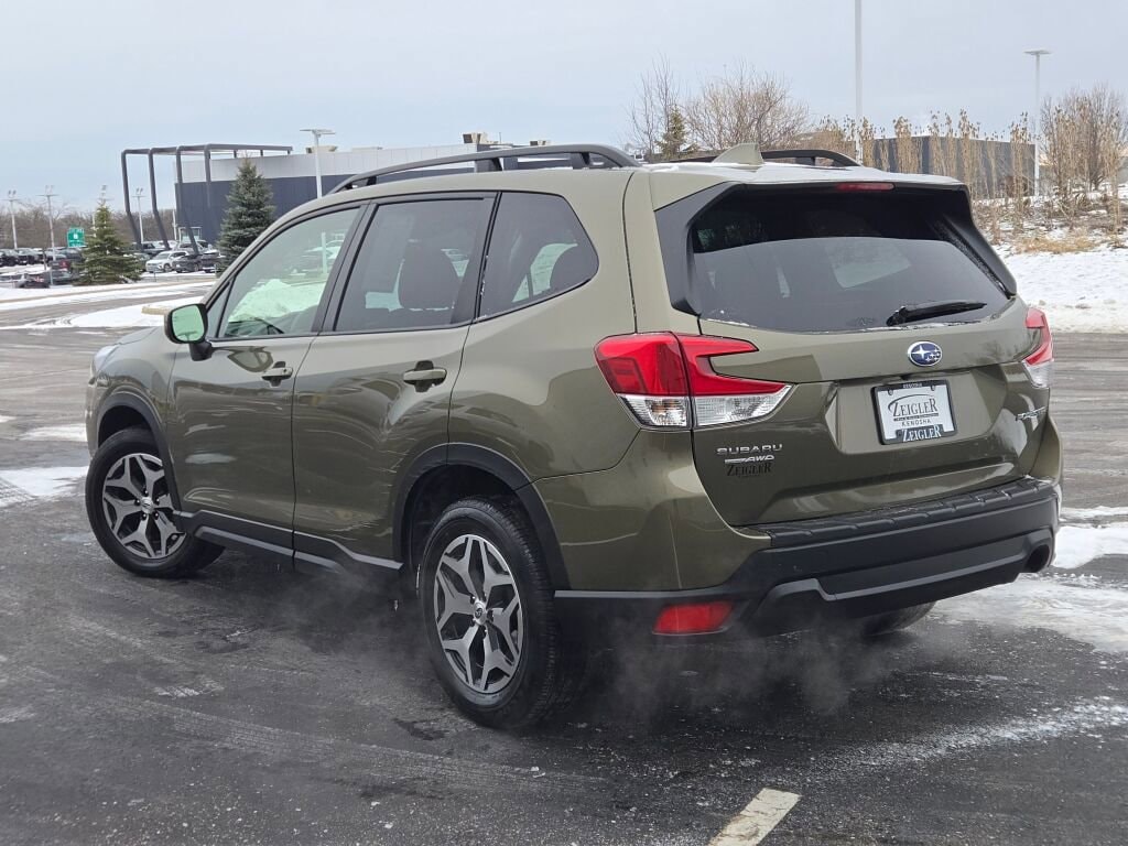 2022 SUBARU FORESTER - Image 13