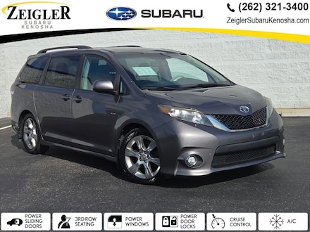 2012 Toyota Sienna SE 8 Passenger Van