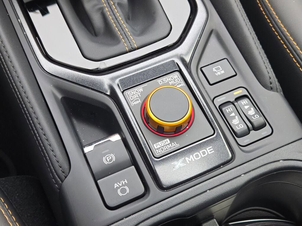 2025 SUBARU FORESTER - Image 29