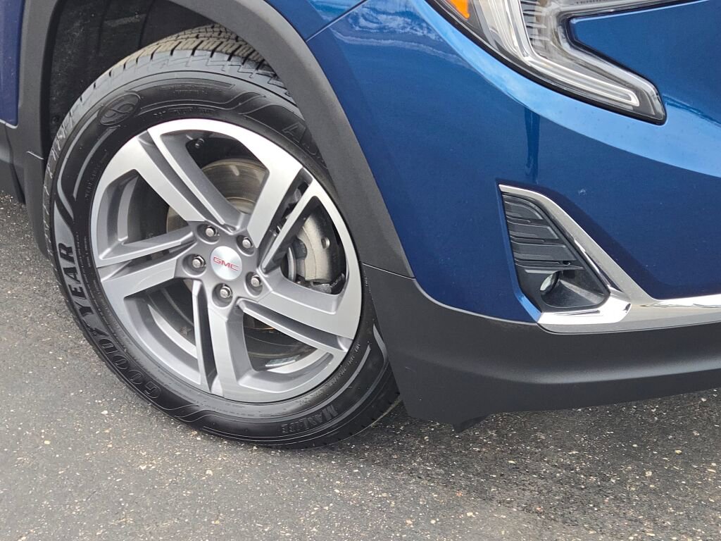 2021 GMC TERRAIN - Image 3