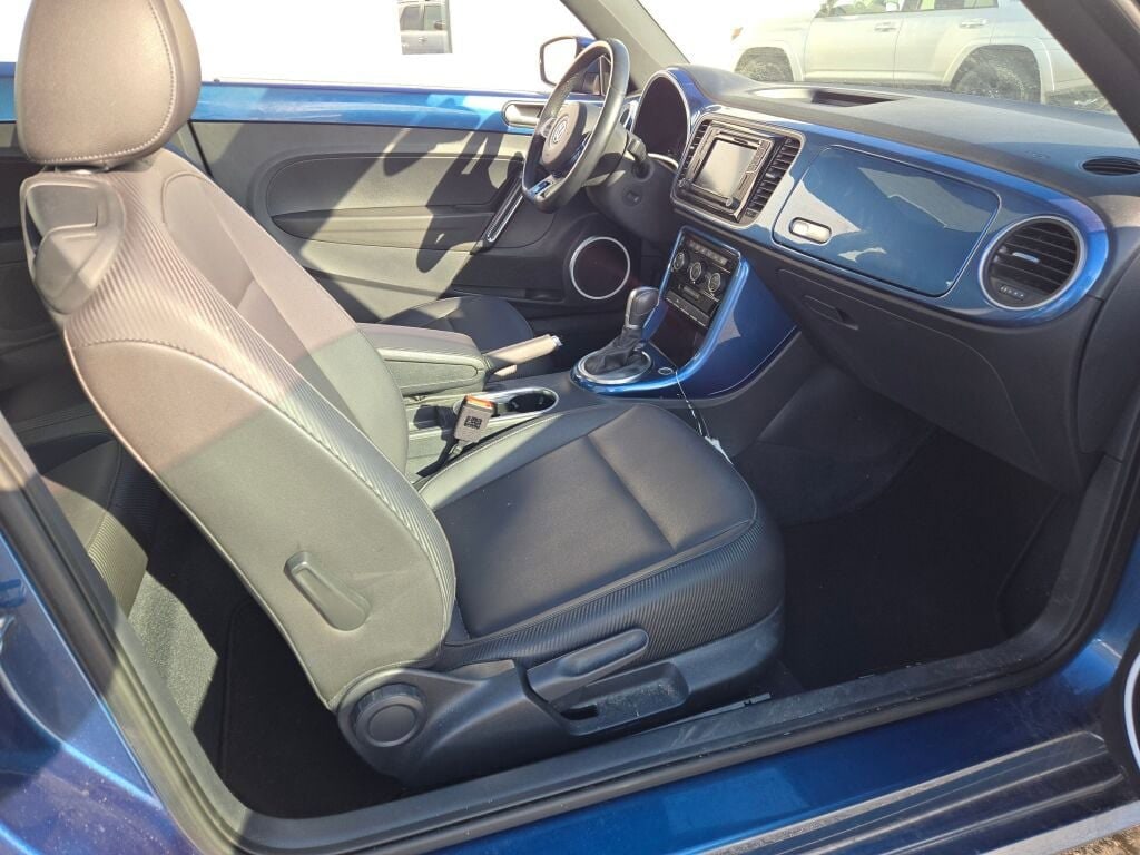 2018 VOLKSWAGEN BEETLE - Image 5