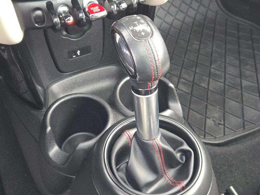 2019 MINI HARDTOP - Image 21