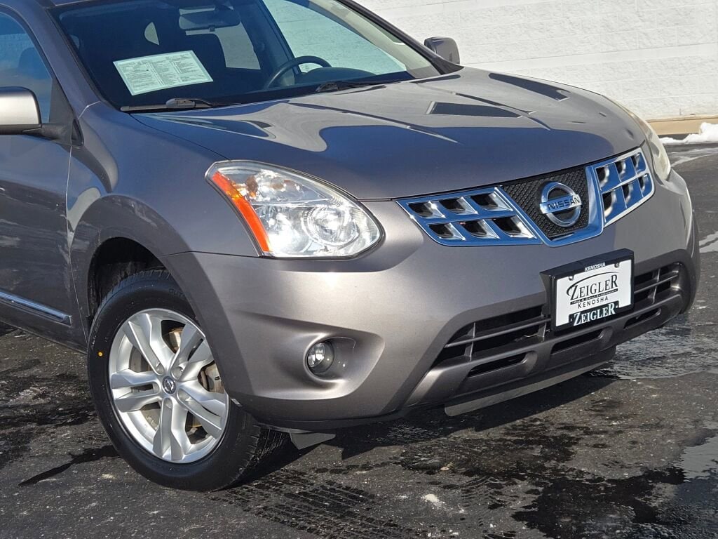 Used 2013 Nissan Rogue SV SUV