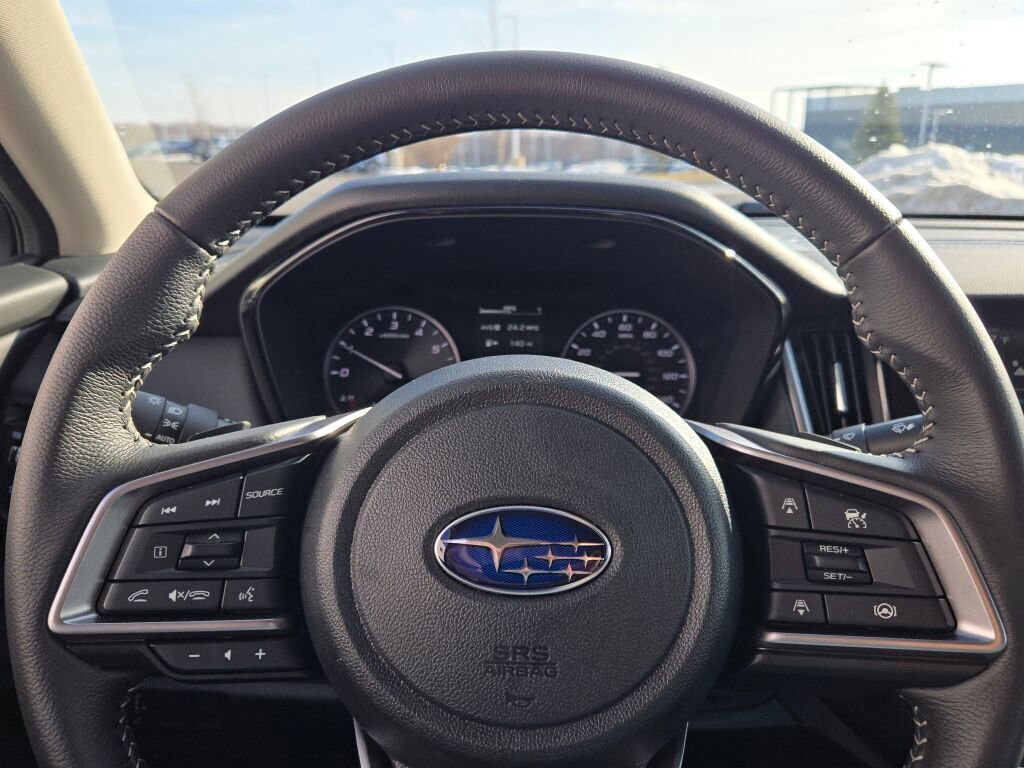 2025 SUBARU LEGACY - Image 32