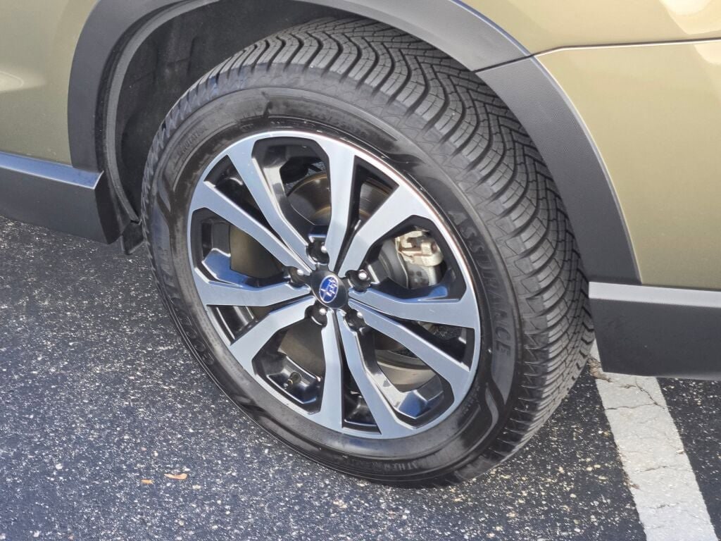 2023 SUBARU FORESTER - Image 16