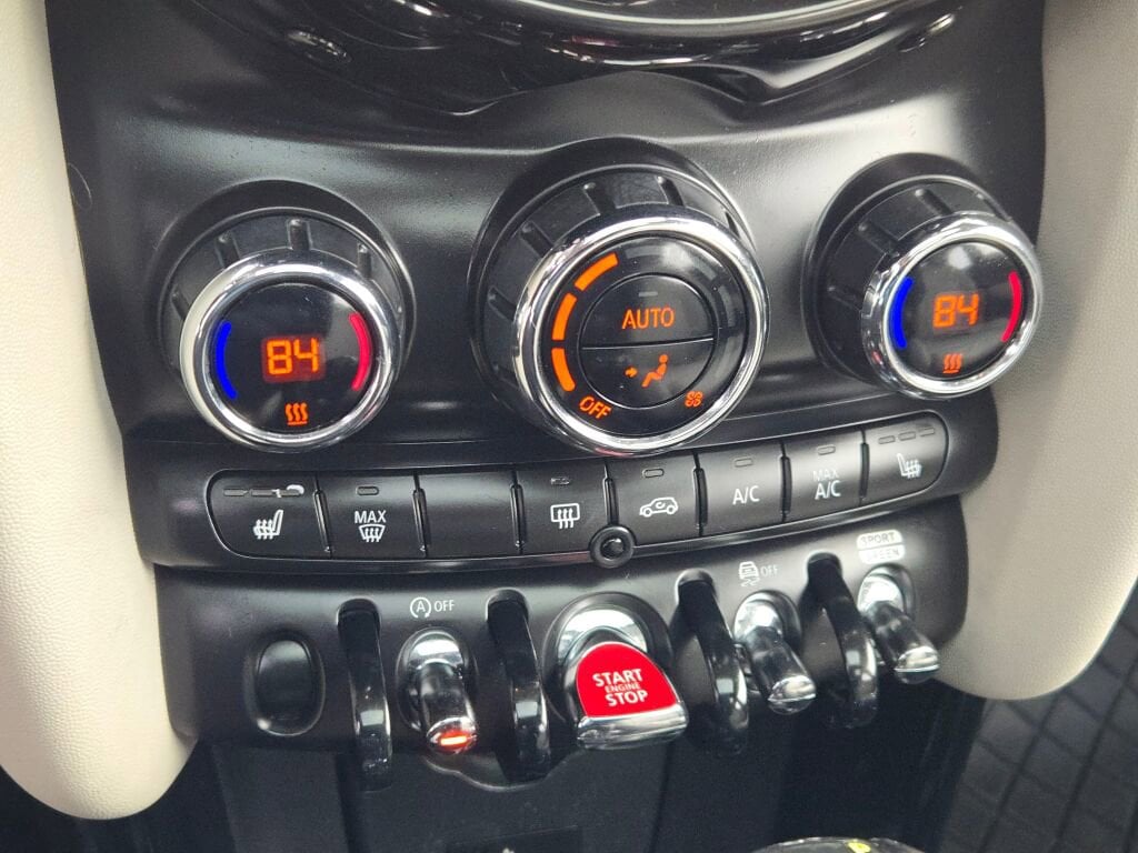 2019 MINI HARDTOP - Image 20