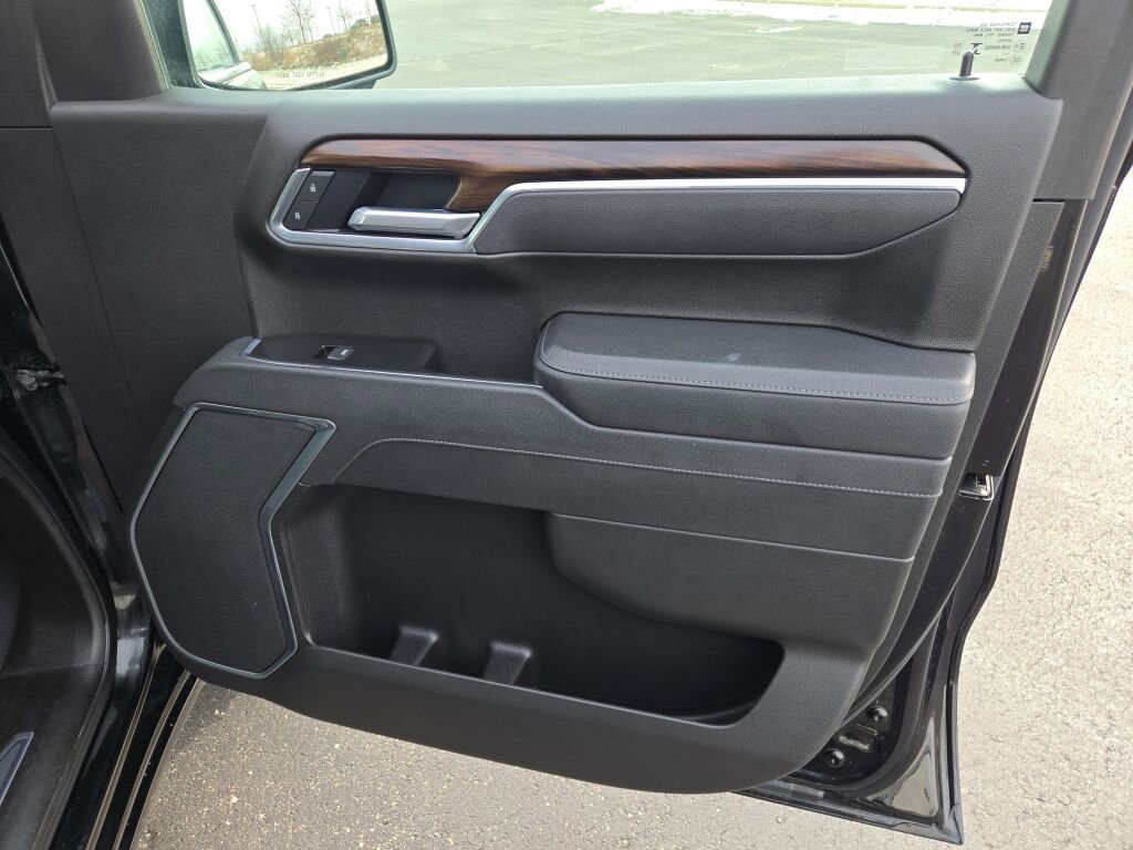 2025 GMC SIERRA - Image 5