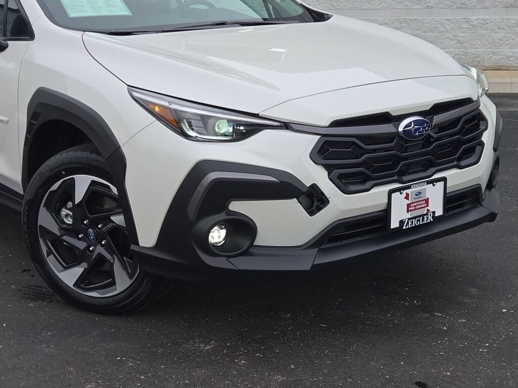 2025 SUBARU CROSSTREK - Image 3