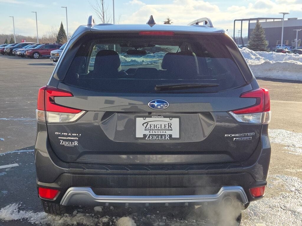 2023 SUBARU FORESTER - Image 12