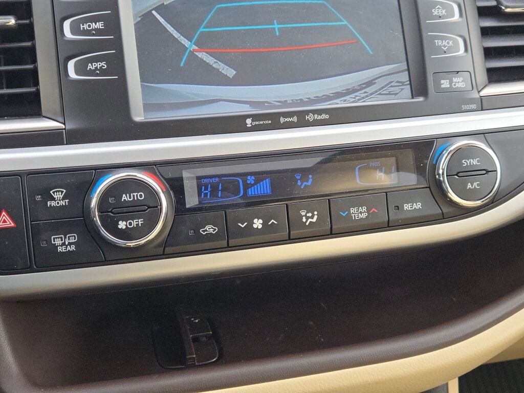 2019 TOYOTA HIGHLANDER - Image 30