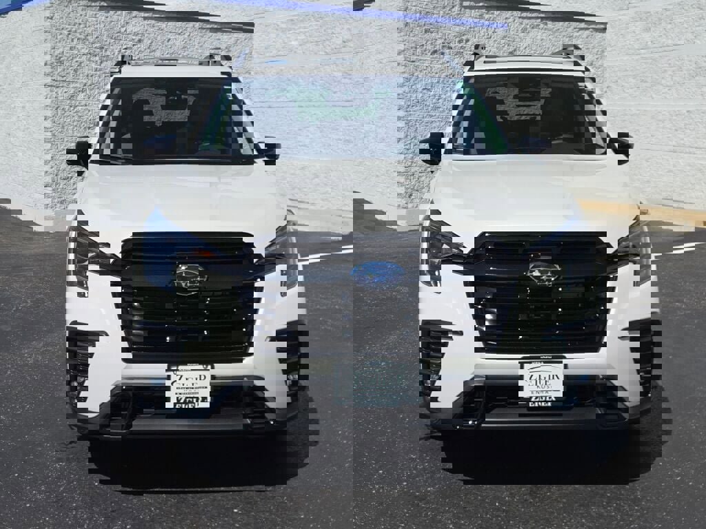 2025 Subaru Ascent Onyx Edition photo 4