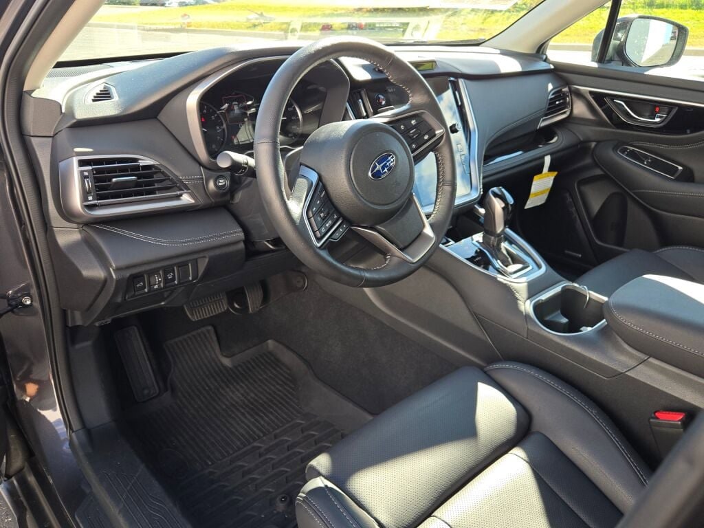 2025 SUBARU OUTBACK - Image 19