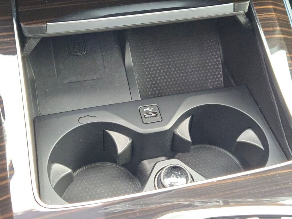 2025 BMW X5 - Image 27