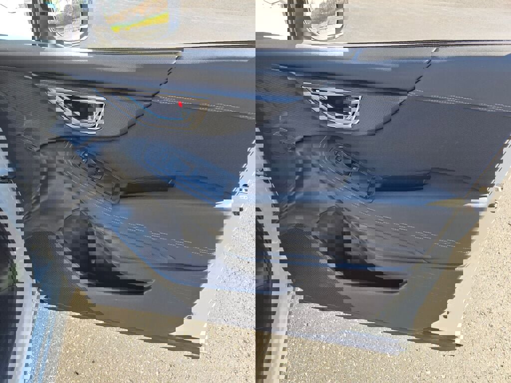 2023 SUBARU FORESTER - Image 5