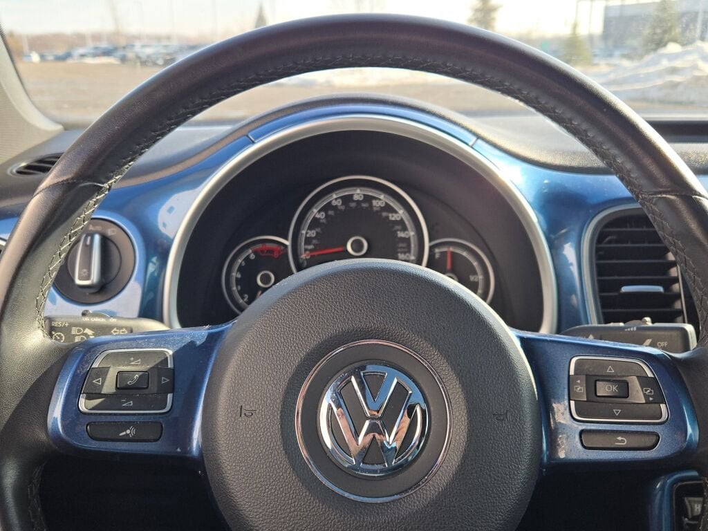 2018 VOLKSWAGEN BEETLE - Image 21