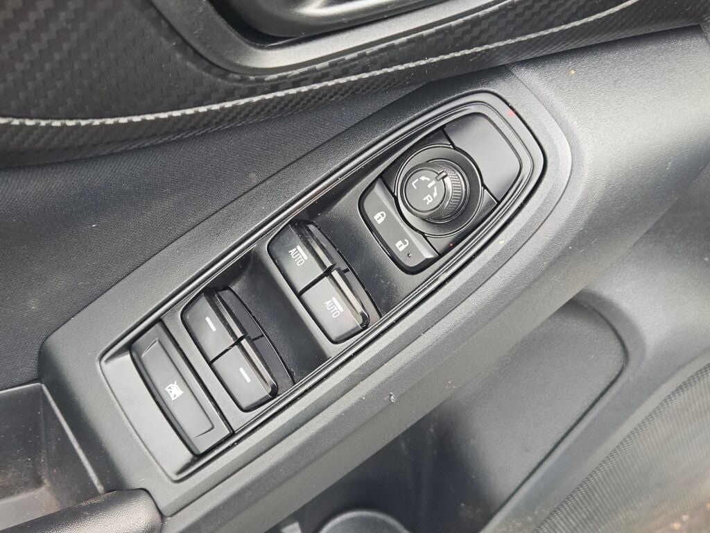 2022 SUBARU CROSSTREK - Image 15