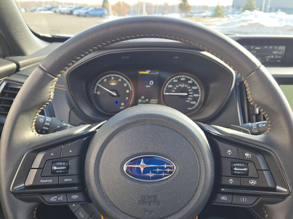 2025 SUBARU FORESTER - Image 32