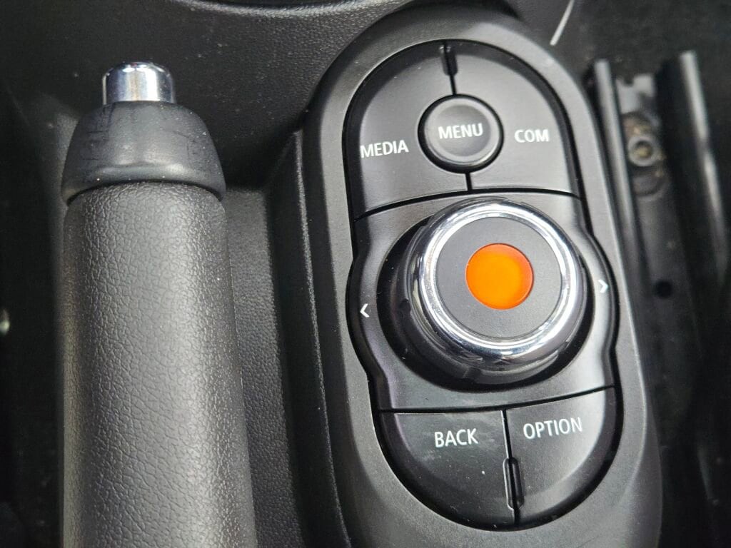 2019 MINI HARDTOP - Image 29