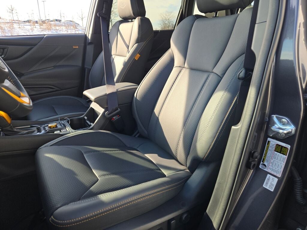 2025 SUBARU FORESTER - Image 24