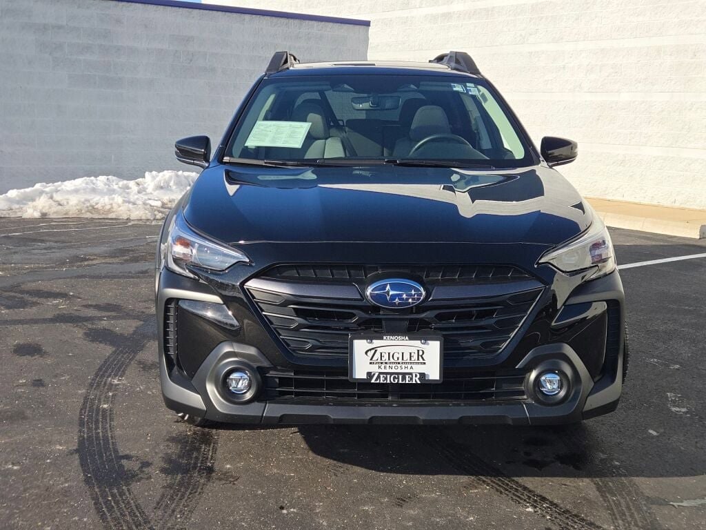 2025 SUBARU OUTBACK - Image 4