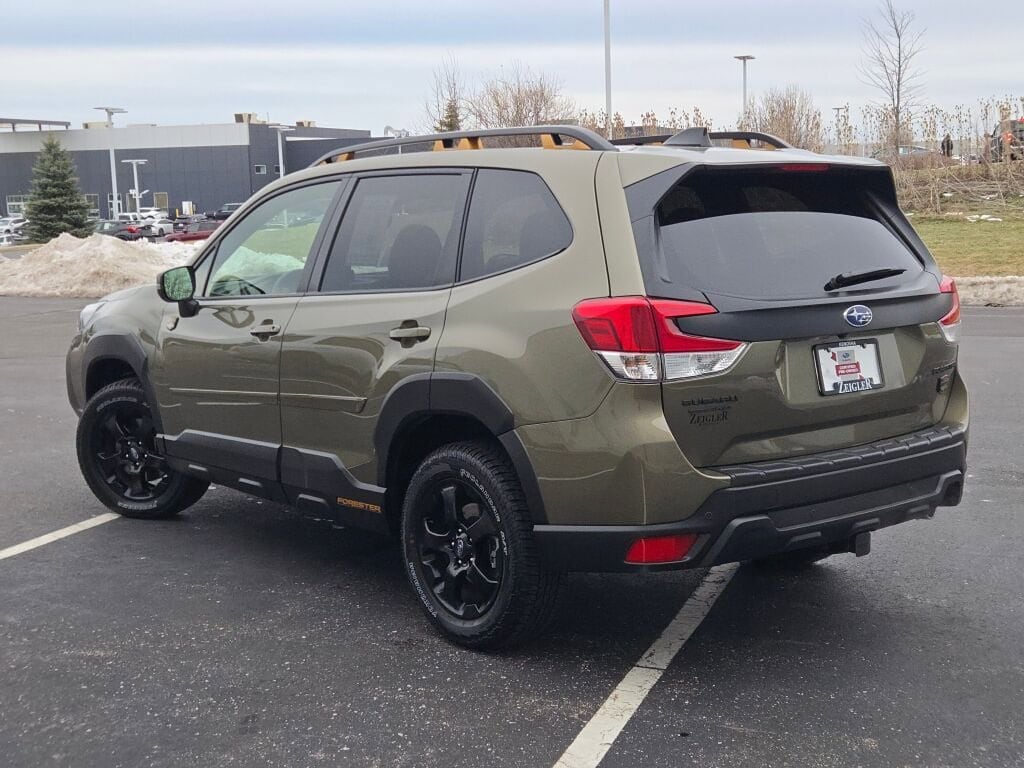 2025 SUBARU FORESTER - Image 13