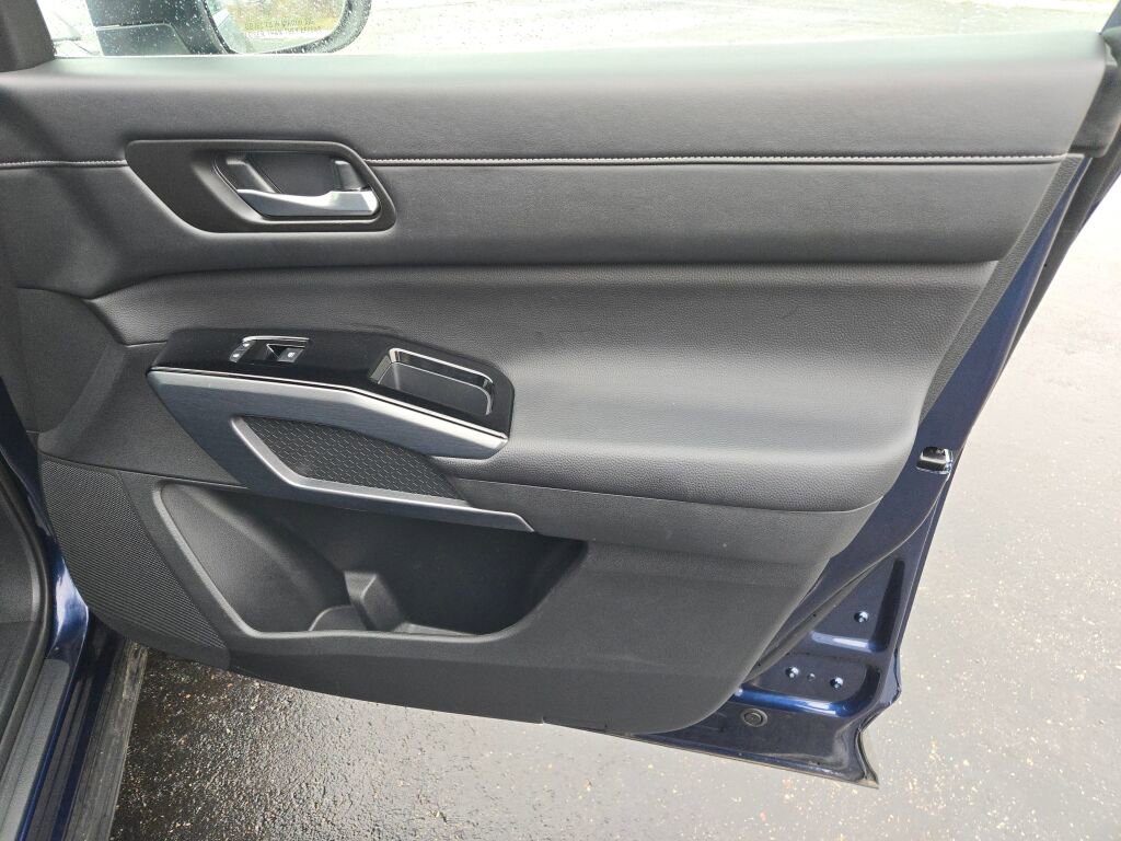 2025 NISSAN PATHFINDER - Image 5