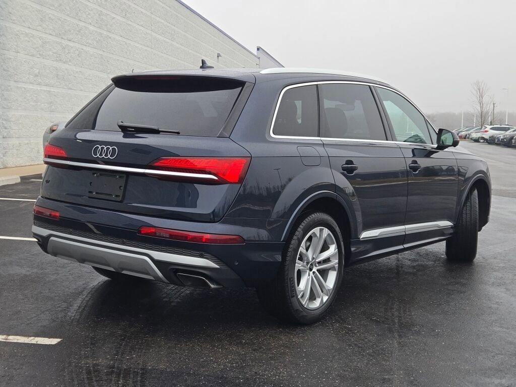 2025 AUDI Q7 - Image 11